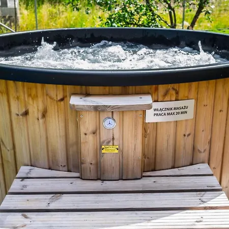 Роскошный шатер Glamp Mala Laka Jacuzzi & Sauna Закопане