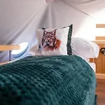 Glamp Mala Laka Jacuzzi & Sauna