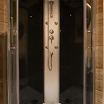Glamp Mala Laka Jacuzzi & Sauna Campismo de Luxo *