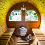 Campismo de Luxo Glamp Mala Laka Jacuzzi & Sauna Zakopane
