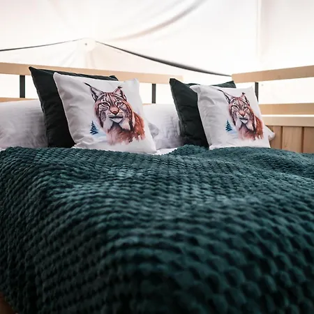 Glamp Mala Laka Jacuzzi & Sauna خيمة فخمة