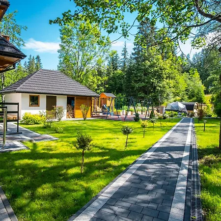 Glamp Mala Laka Jacuzzi & Sauna زاكوباني