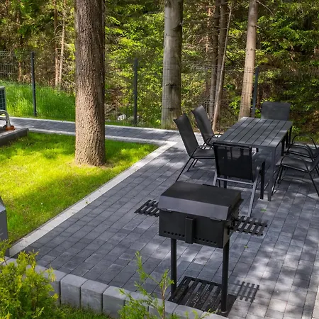 럭셔리텐트 Glamp Mala Laka Jacuzzi & Sauna *