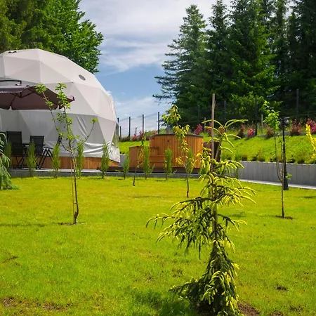 Campismo de Luxo Glamp Mala Laka Jacuzzi & Sauna *