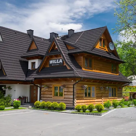 Glamp Mala Laka Jacuzzi & Sauna 럭셔리텐트 *