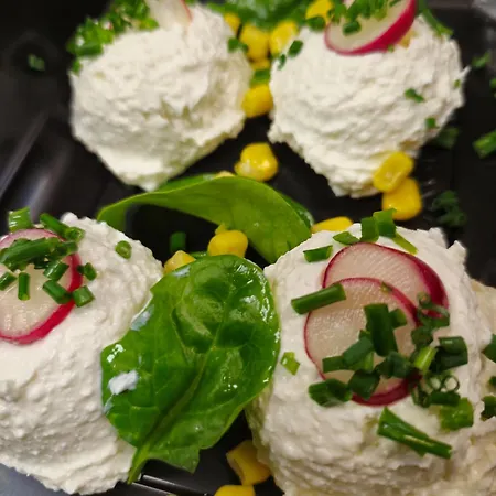 럭셔리텐트 Glamp Mala Laka Jacuzzi & Sauna *