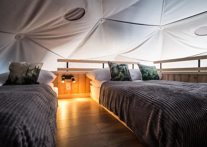 Glamp Mala Laka Jacuzzi & Sauna