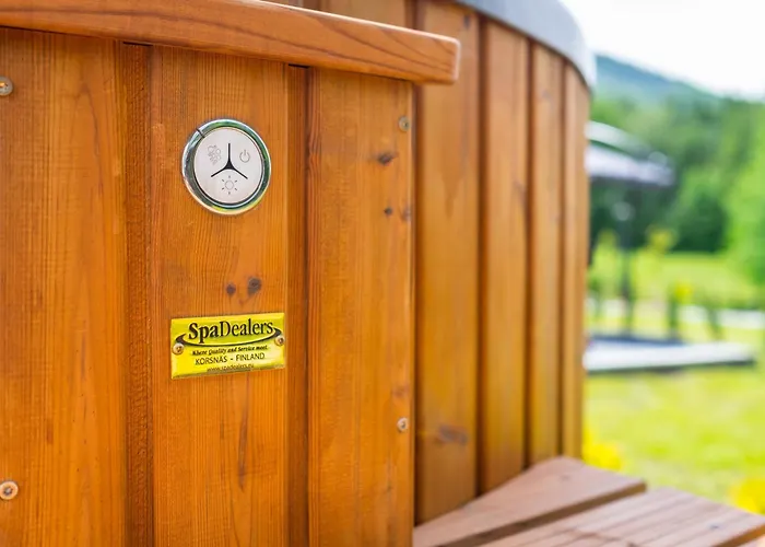 Glamp Mala Laka Jacuzzi & Sauna Zakopane