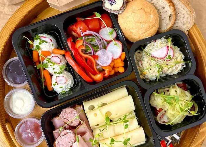 Glamp Mala Laka Jacuzzi & Sauna Campo de lujo